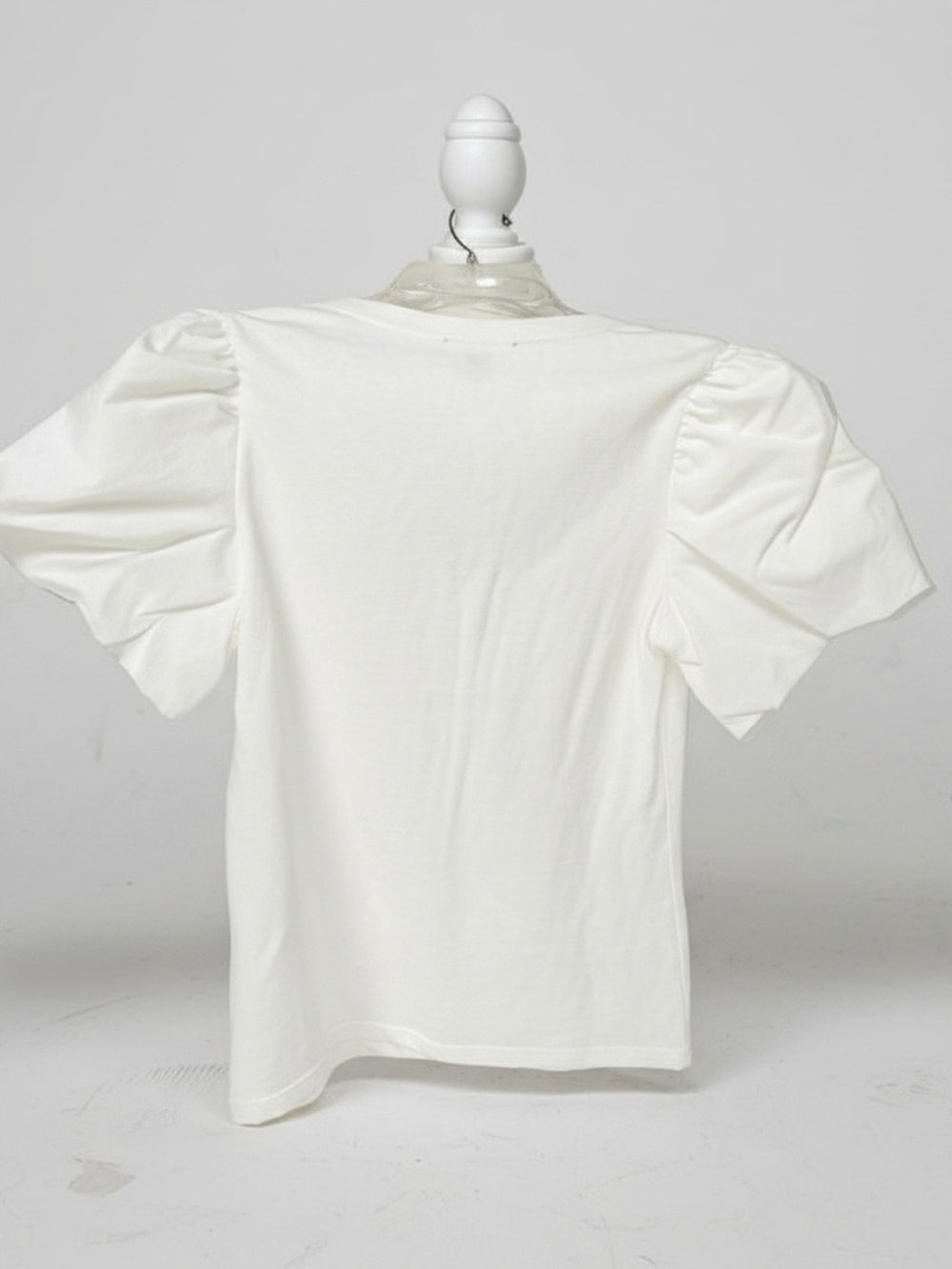 INC Women’s White V-Neck Puff Sleeve Tee Womens Size Small - Picture 2 of 9